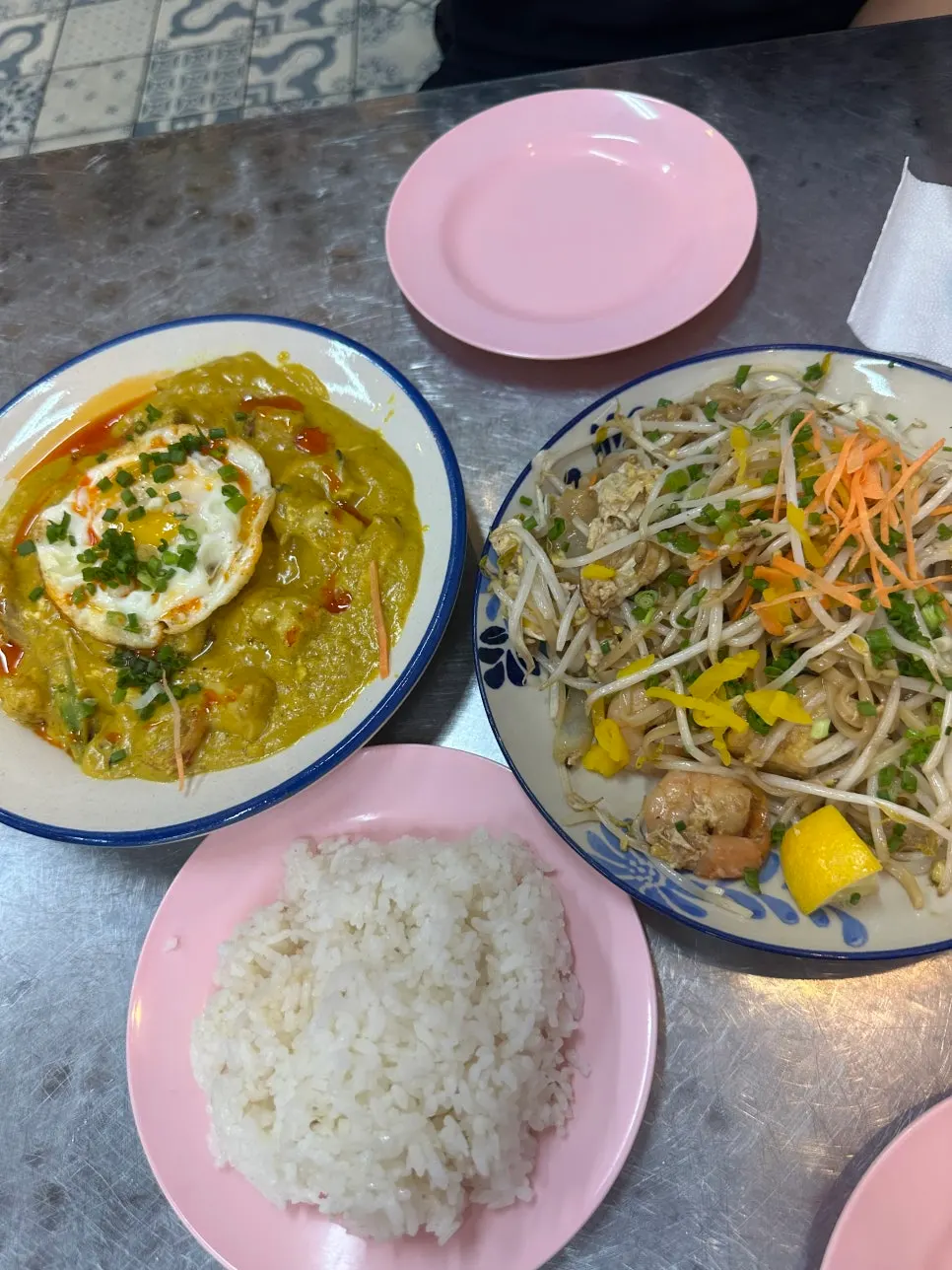 View of Drunken Thai Unjeong Yadang Branch after the meal