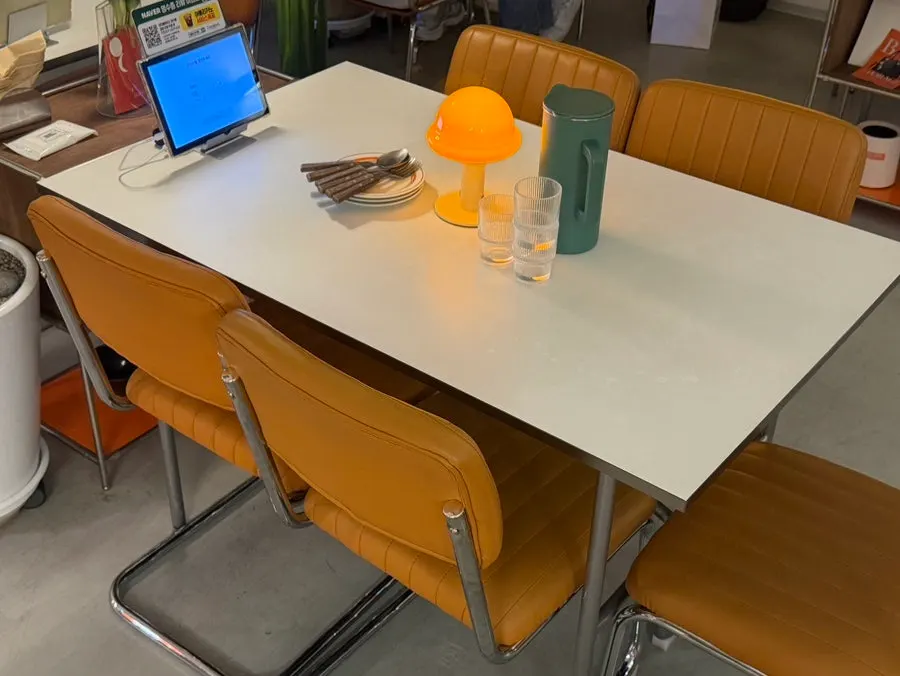 Dining hall at Dooblock Isu with wide table spacing