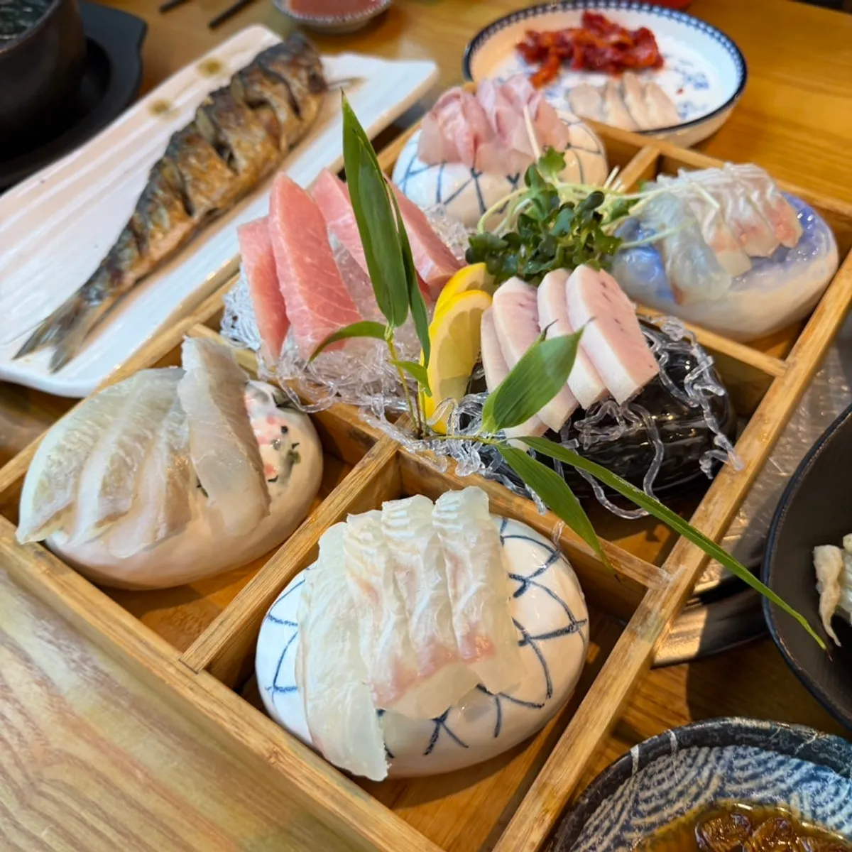 Assorted sashimi table setting for two at Donghae Bada Hoetjip