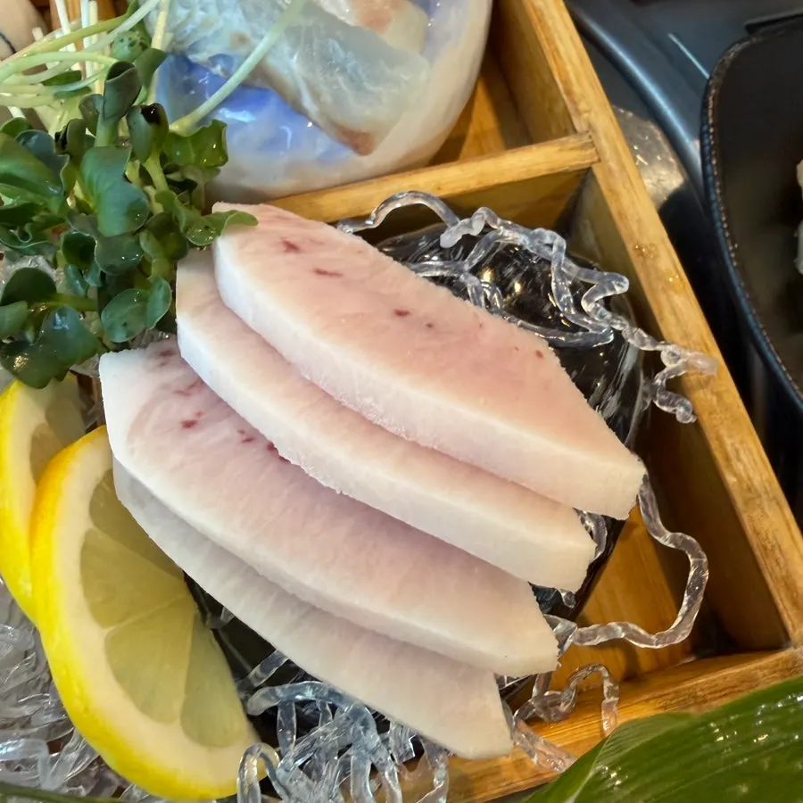 Close-up of the assorted sashimi plate