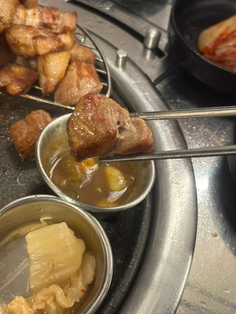 Finished plate of salt-grilled pork neck