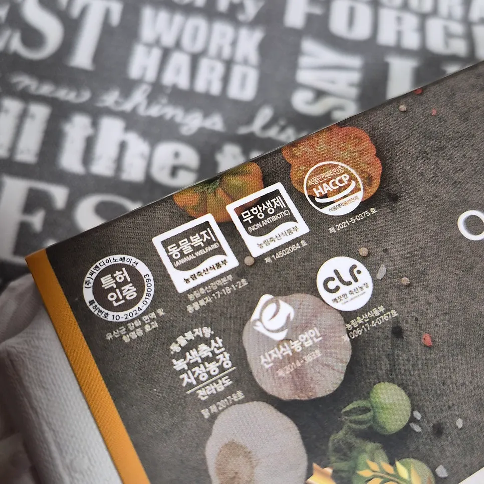 Packaging of grade-1 free-range fertilized eggs