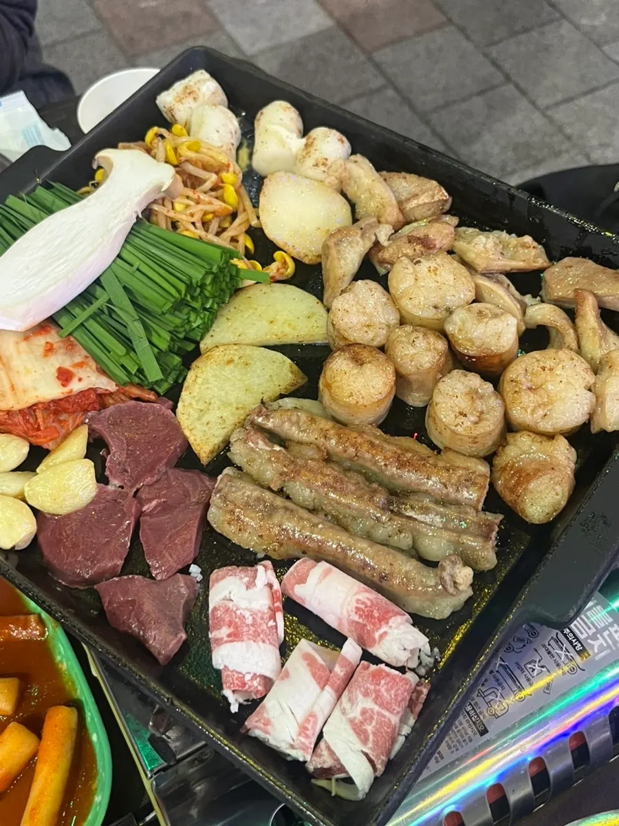 생간과 천엽 기본 제공 접시