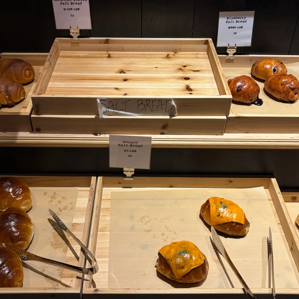 Castella and chocolate salt breads