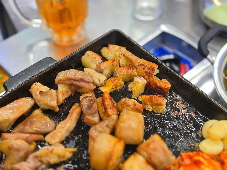 Partially cooked mixed gopchang platter