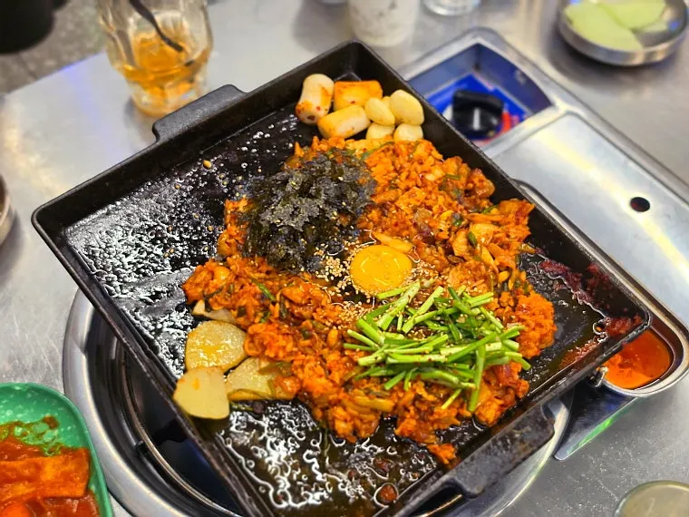 Flying fish roe fried rice to finish the meal
