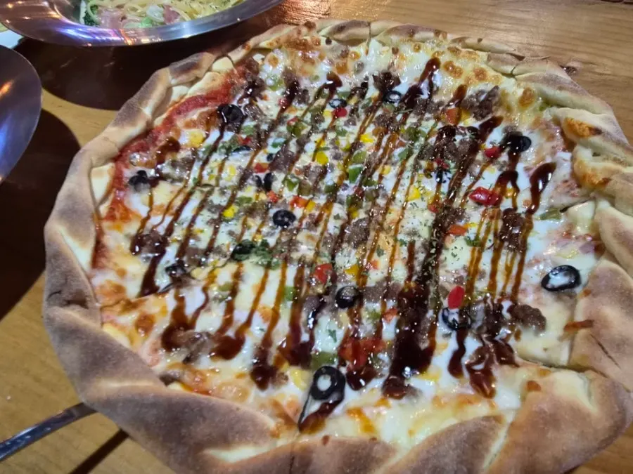 Generous bulgogi pizza and brunch dishes