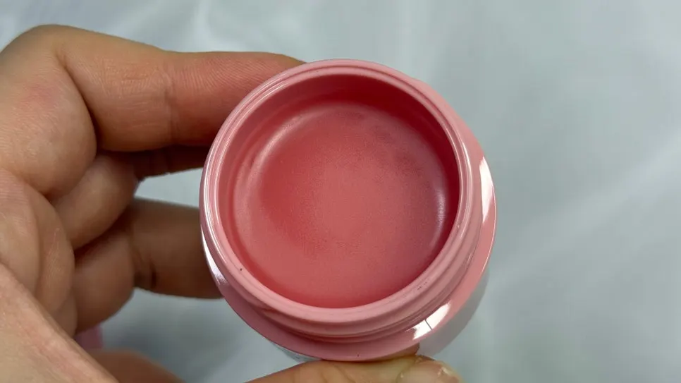 Exterior of the Durigent lip mask