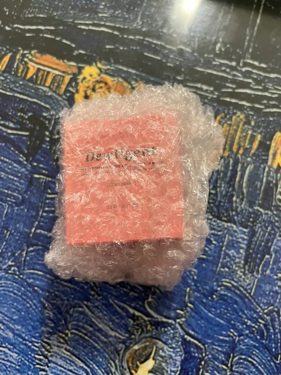 Packaged lip mask product