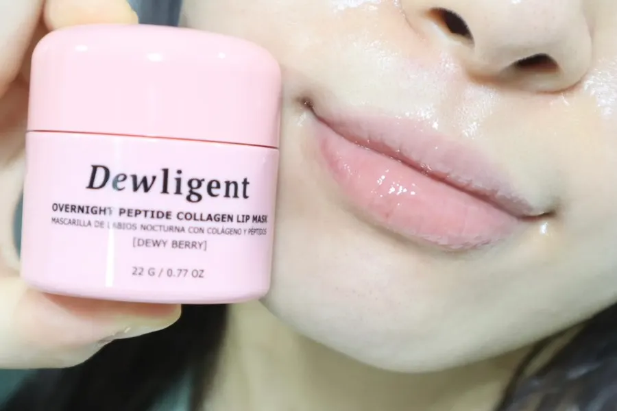 Lips that look moisturized after overnight care