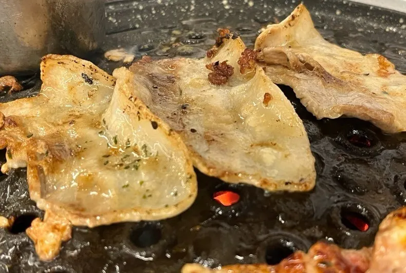 다 구워진 돈두삼겹