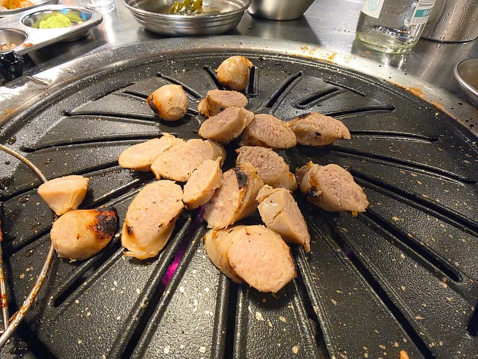 Black pork sausage ordered as an extra snack
