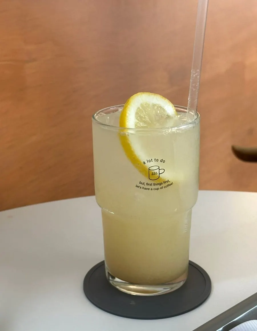 A glass of sweet-and-sour lemonade