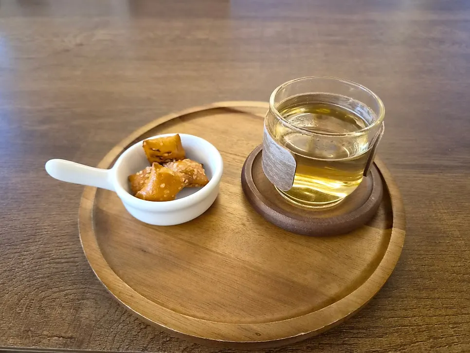 관리 후 마시는 차 한 잔