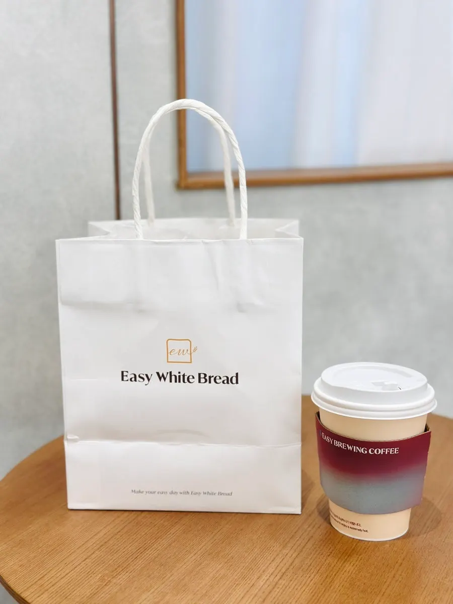 커피를 내리는 브루잉 머신