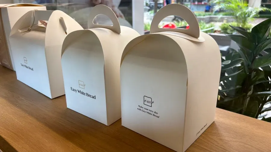 프랑스산 버터 사용을 알리는 이지화이트브레드 안내