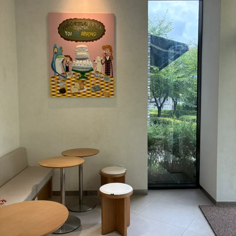 Closing shot of Easy White Bread Hanam Misa