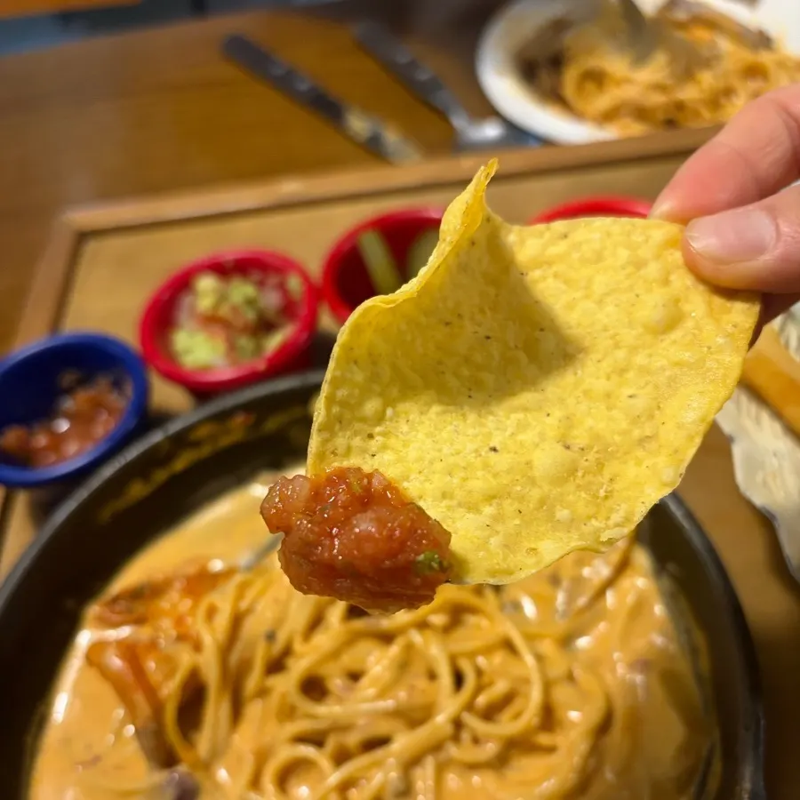Guacamole and nacho chips