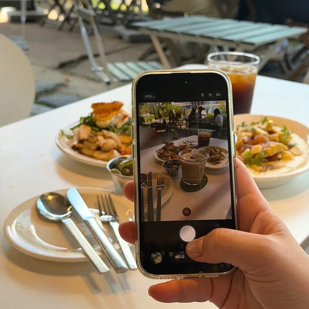 Eggroom, a brunch café in Dongpyeon-maeul, Anyang
