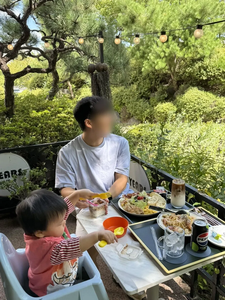 에잇이얼스 판교점 테라스에서 본 풍경