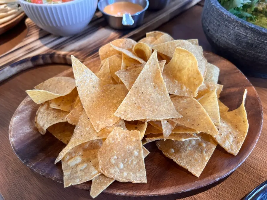 Guacamole plate with added cilantro