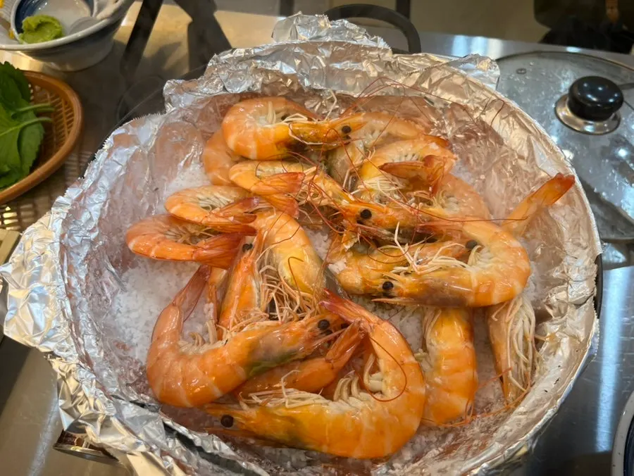 A plate of grilled fresh shrimp cooked red