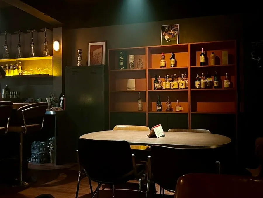 Tables and seating at EOD Hannam