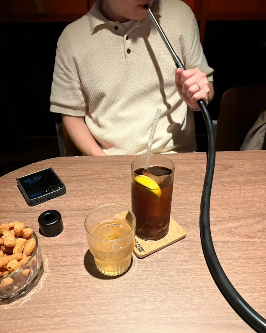 Hookah set on the table at EOD Hannam