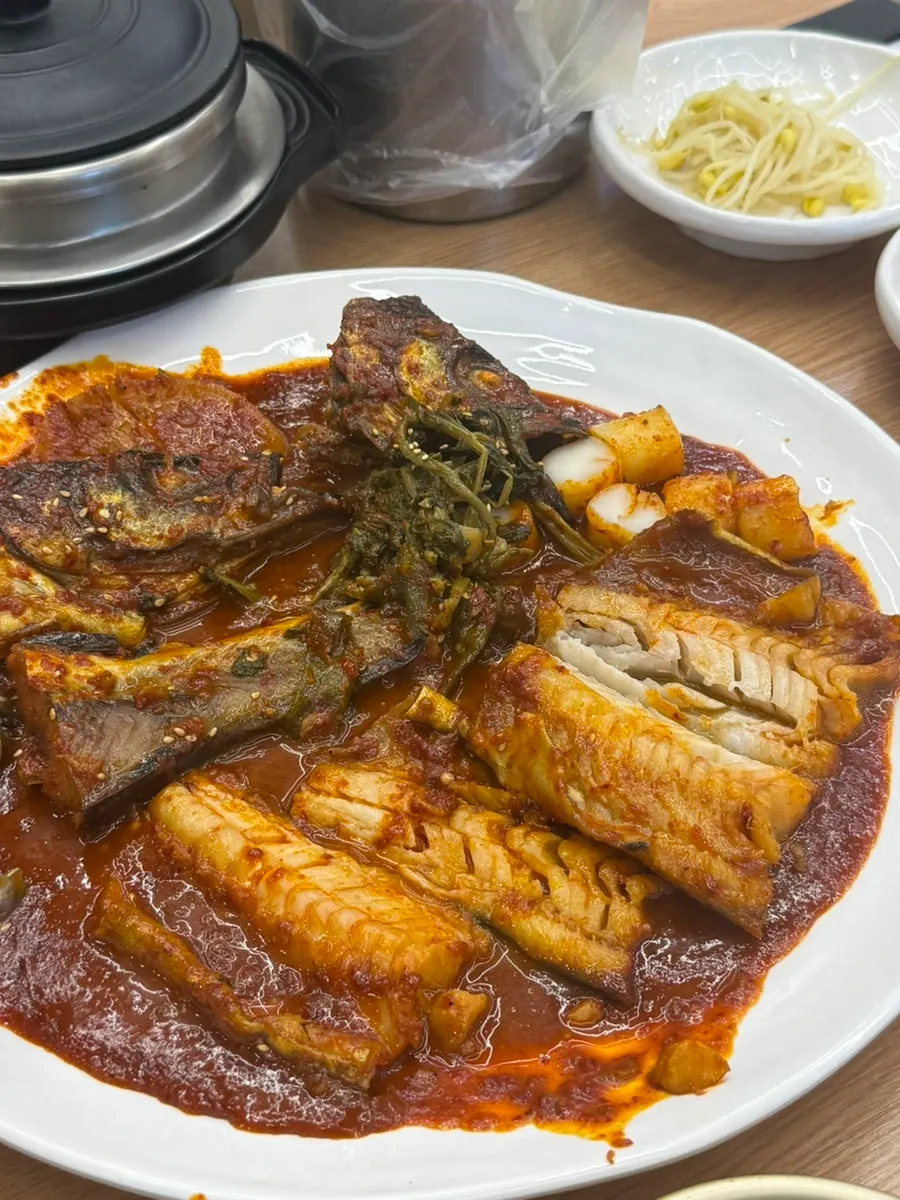 Generous amount of siraegi included by default