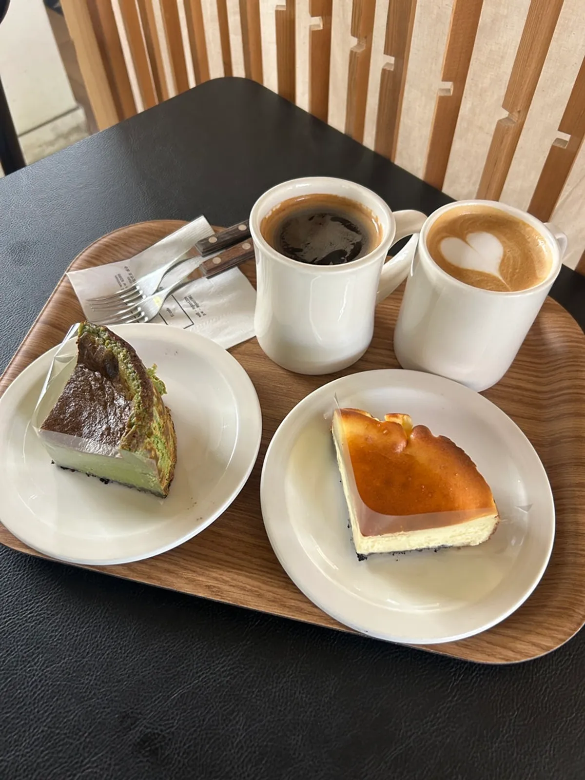 Dessert and coffee on a table at Eojil In
