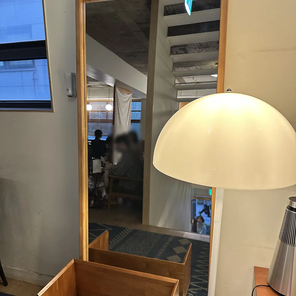 Second floor space of Eojil In Wangsimni Station Branch