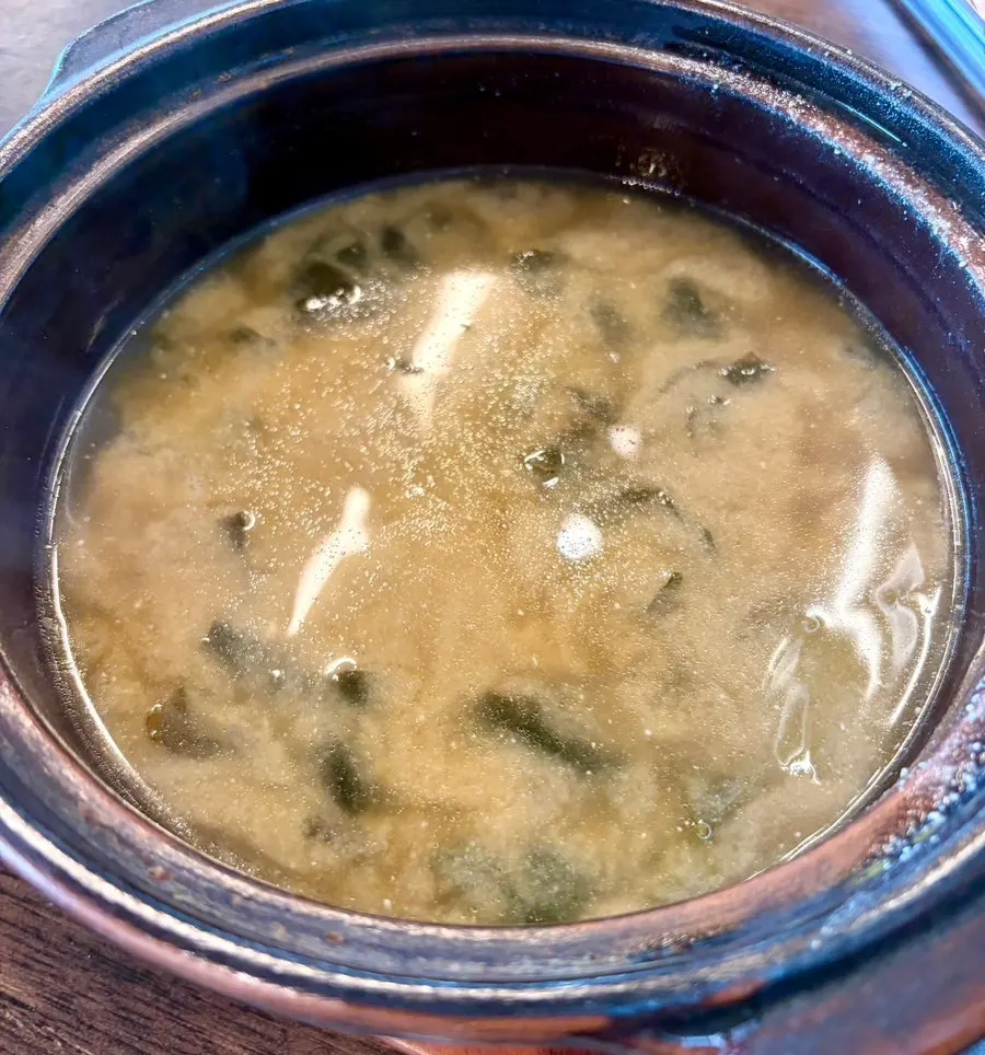 Maeljeot with anchovies and wrap vegetables