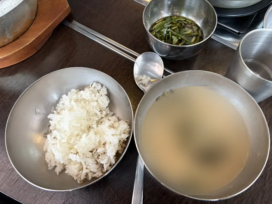Rice paired with siraegi-guk