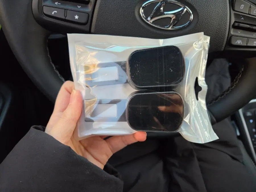 Exterior and finish of a seat belt extender clip