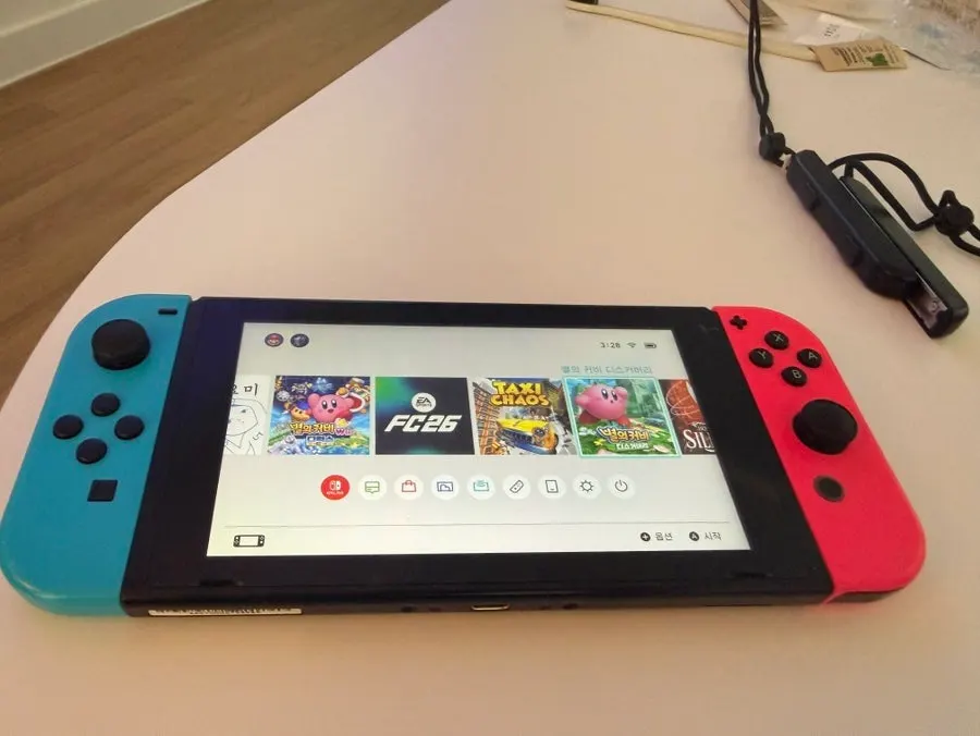 Nintendo game screen connected to the projector