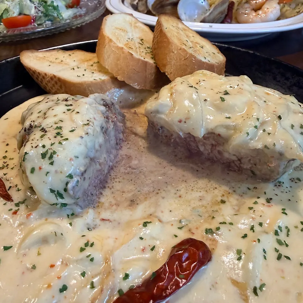 Cross-section of the medium-cooked tenderloin steak