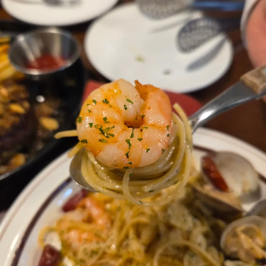 Tail-removed cocktail shrimp and pasta noodles