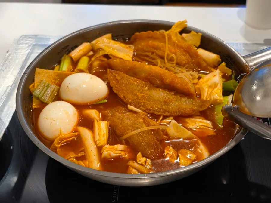 끝까지 따뜻하게 끓여 먹은 즉석떡볶이