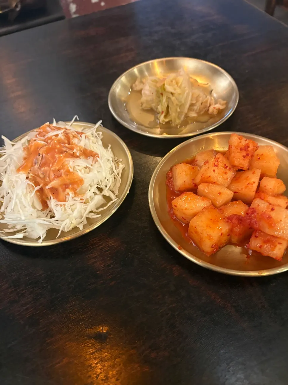 양배추 채와 백김치 밑반찬