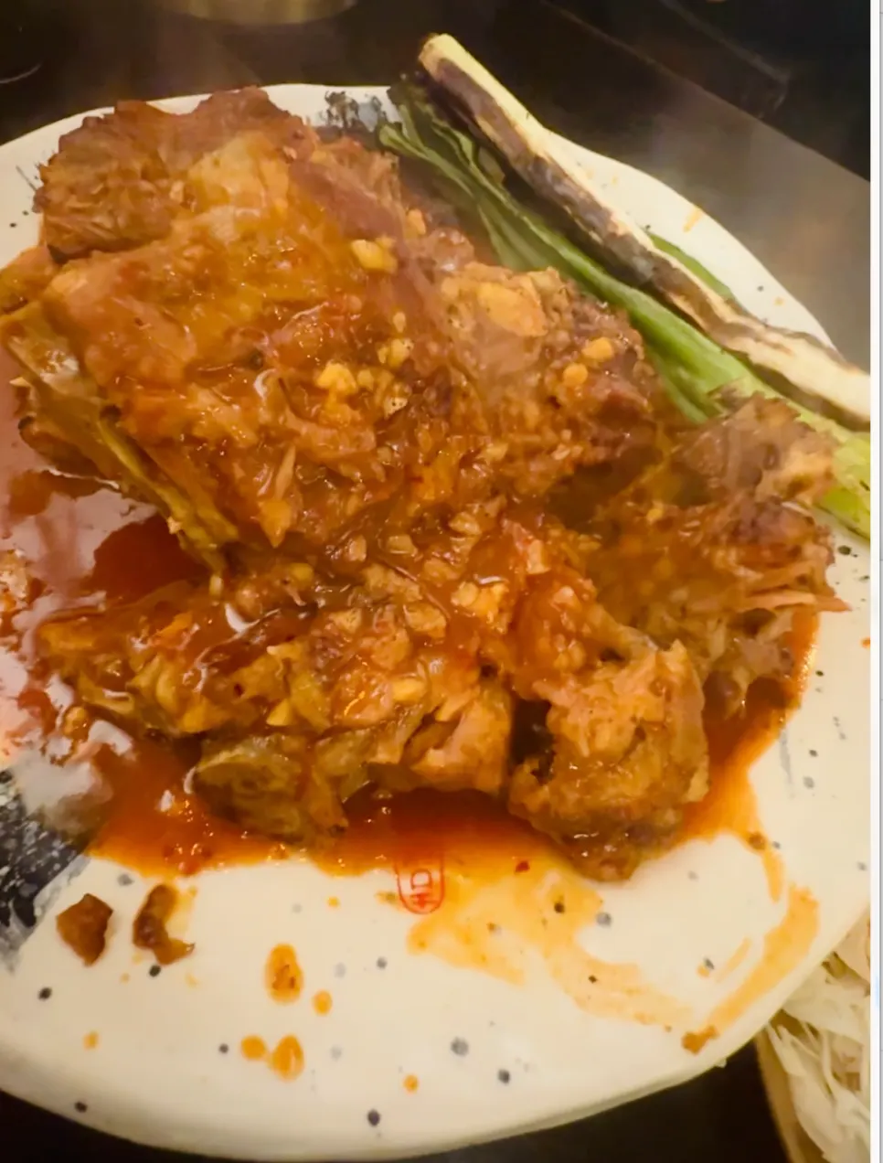 1단계 맵기 양념 뼈구이 클로즈업