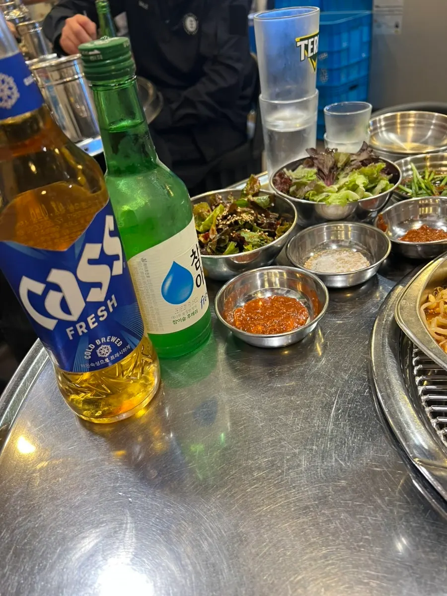 Self-serve bar with cutlery and side dishes