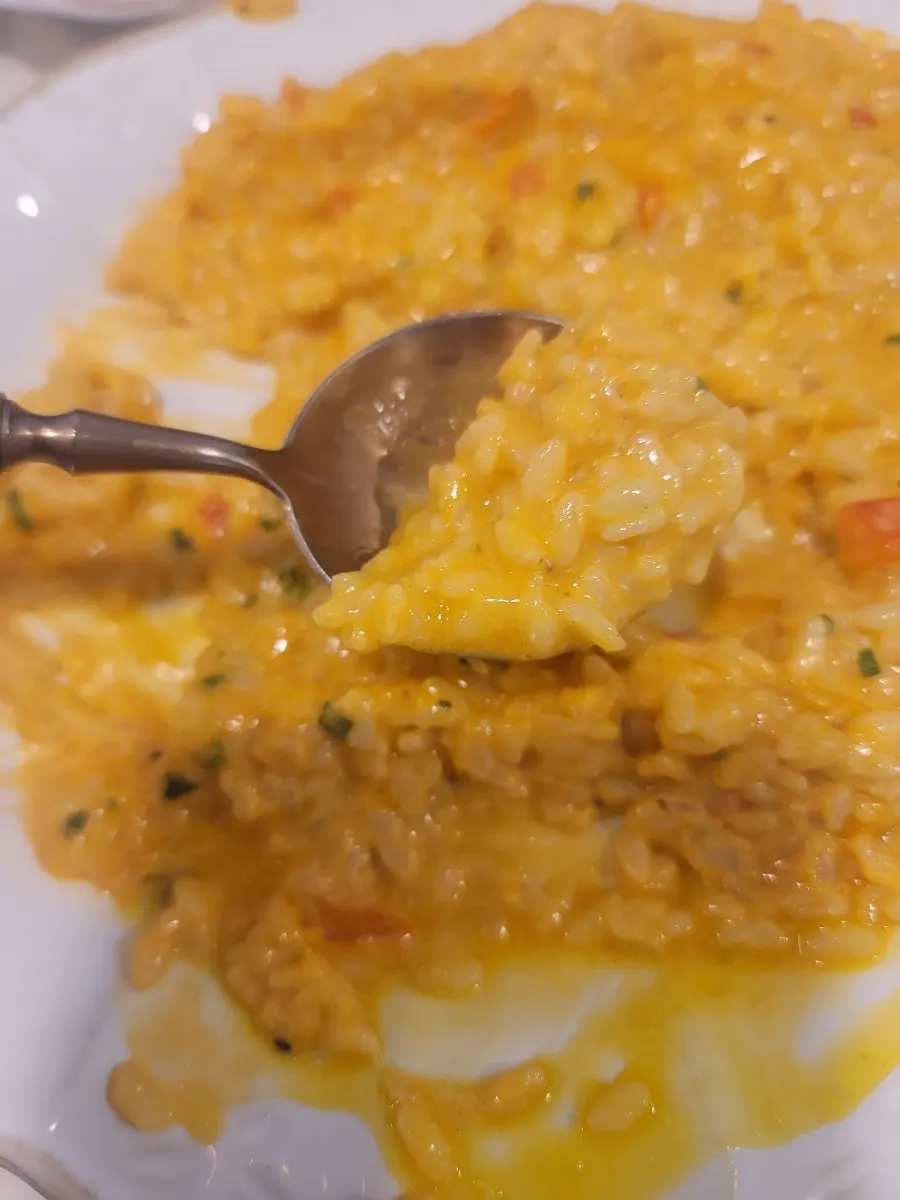 게살이 어우러진 촉촉한 리조또 단면