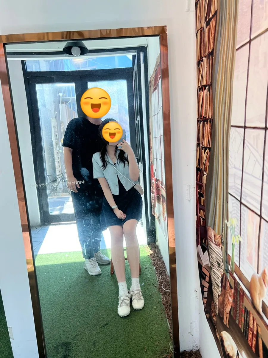 Photo taken in front of the mirror on the 1st floor