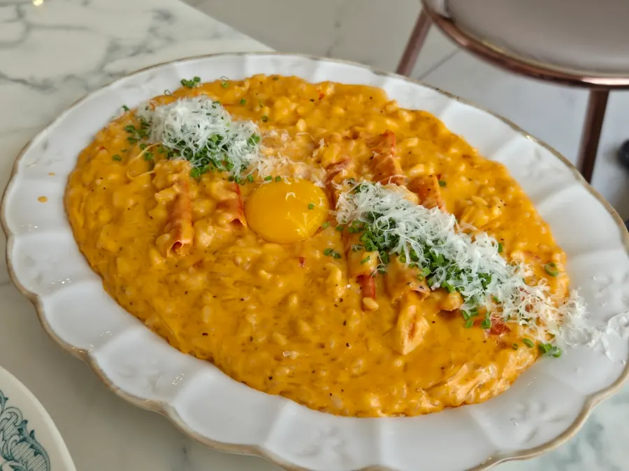Spicy, creamy risotto with crab meat