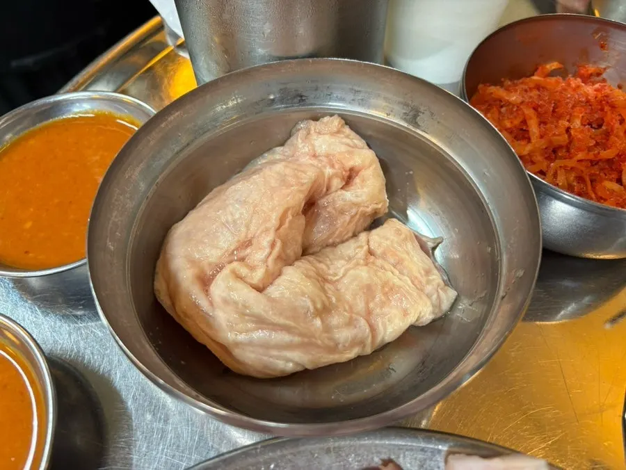 연탄불에 구운 돼지 껍데기