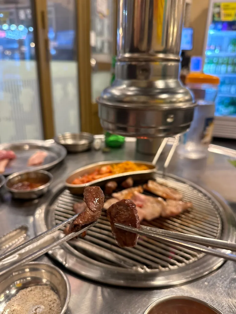 Nuchal muscle grilled over charcoal