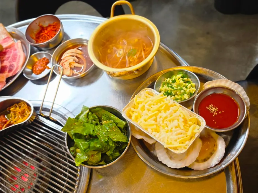 Basic table setting with side dishes
