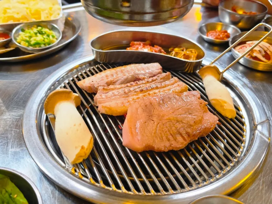 Assorted cuts of pork platter