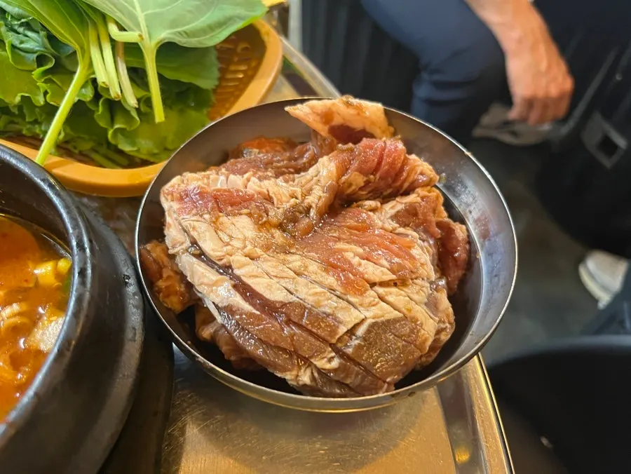 An order of 200g marinated pork ribs