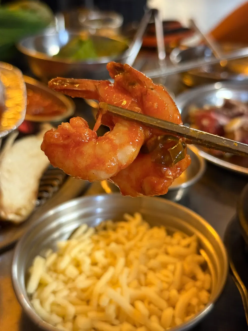 치즈가 녹은 키조개구이 클로즈업